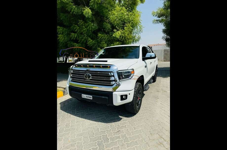 Tundra Toyota White