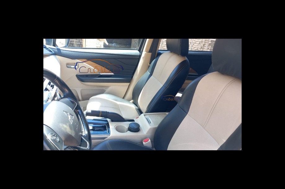 Xpander Mitsubishi Gray