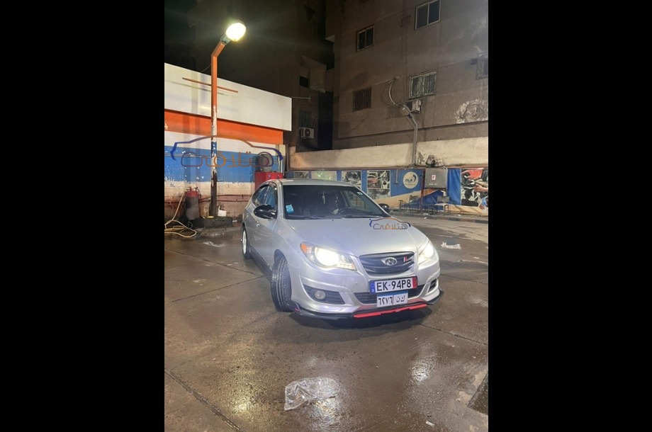 Elantra HD Hyundai فضي