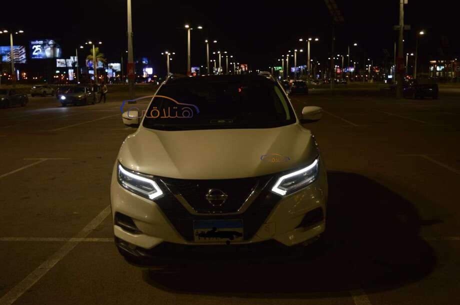 Qashqai Nissan أبيض