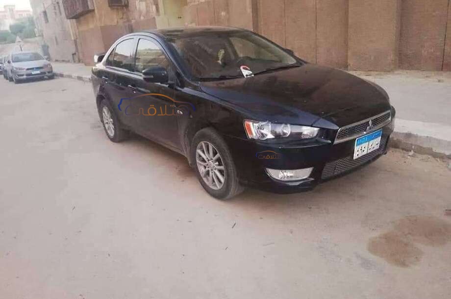 Lancer EX Shark Mitsubishi أسود