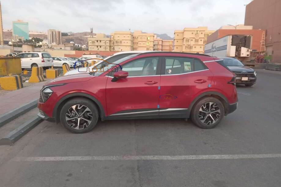 Sportage Kia احمر