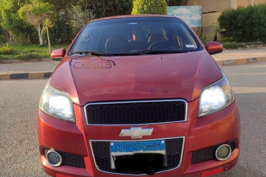 Aveo Chevrolet احمر غامق