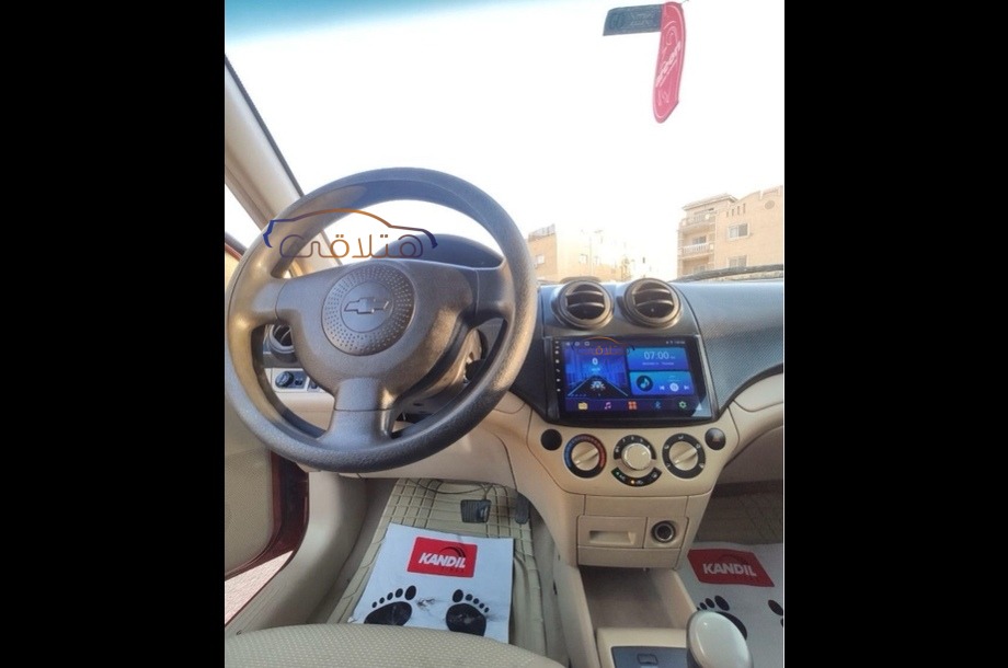 Aveo Chevrolet احمر غامق