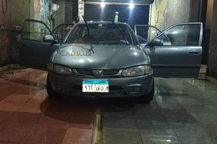Wira Proton زيتوني