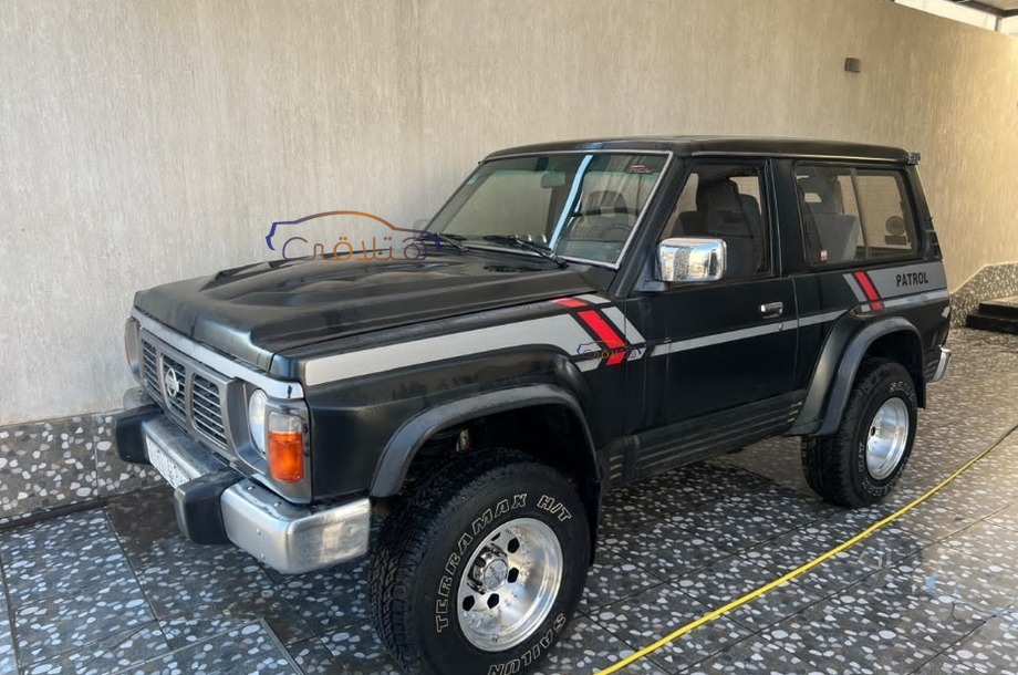 Patrol safari Nissan Silver