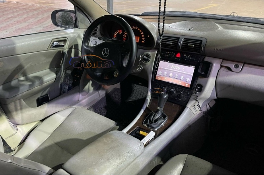 C 180 Mercedes Black