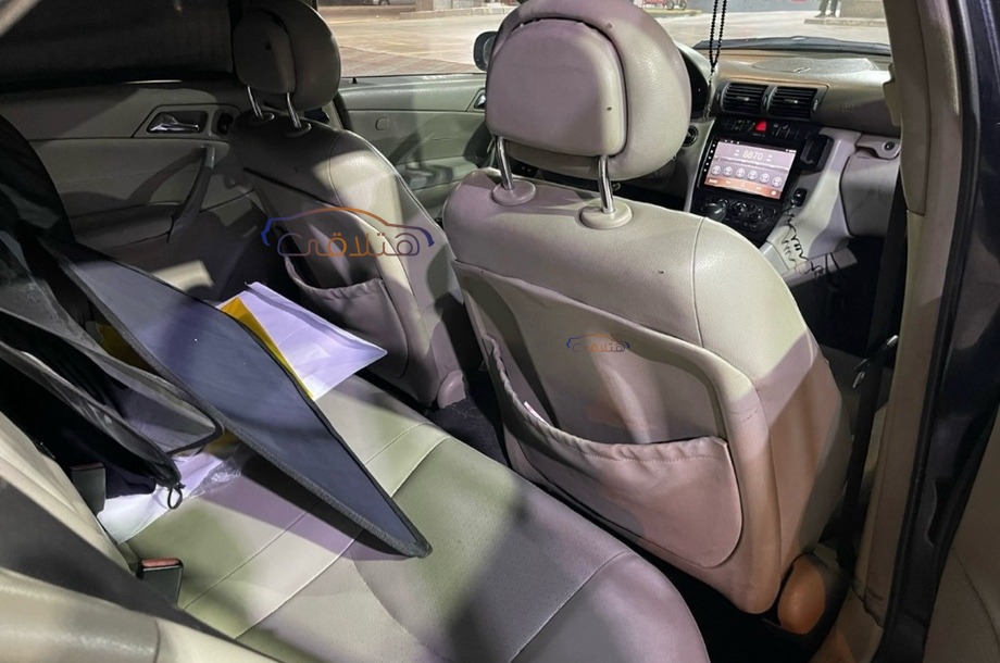 C 180 Mercedes Black