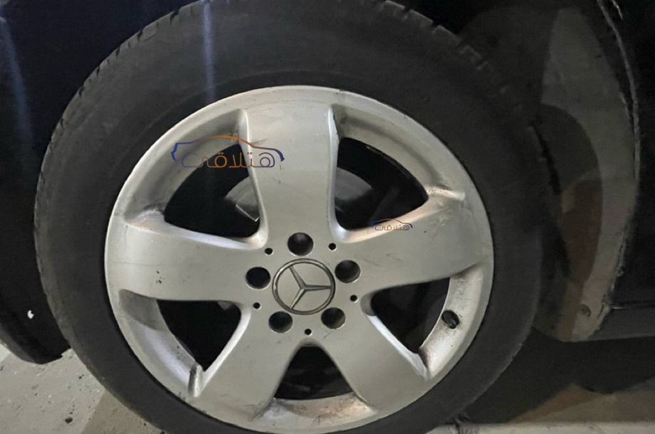 C 180 Mercedes Black