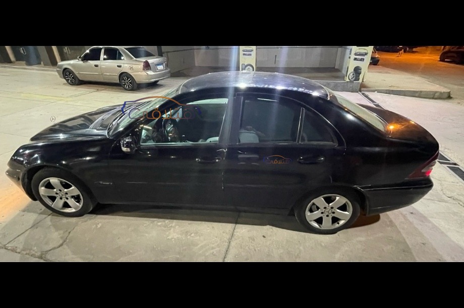 C 180 Mercedes Black