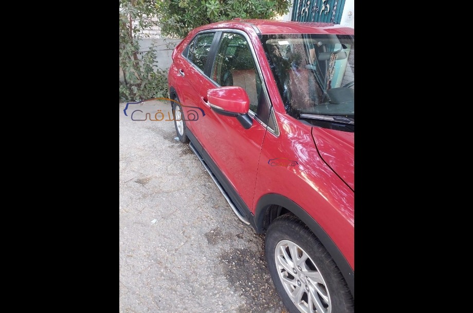 Eclipse Cross Mitsubishi احمر