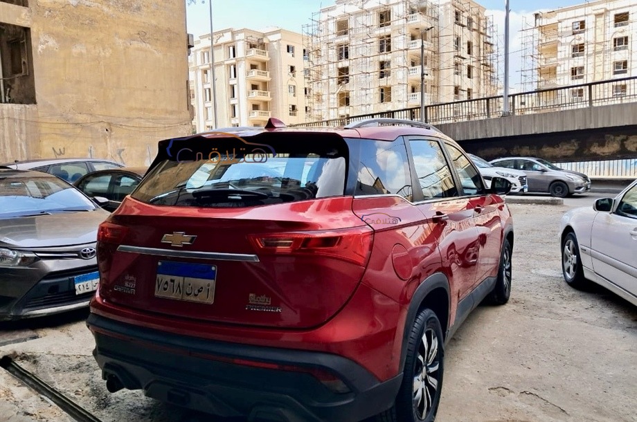 Captiva Chevrolet احمر