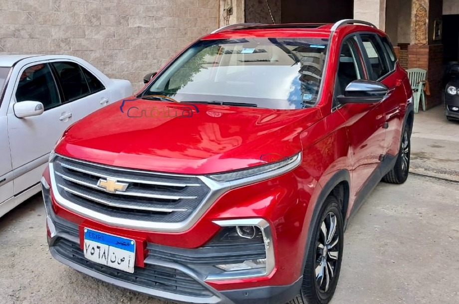 Captiva Chevrolet احمر