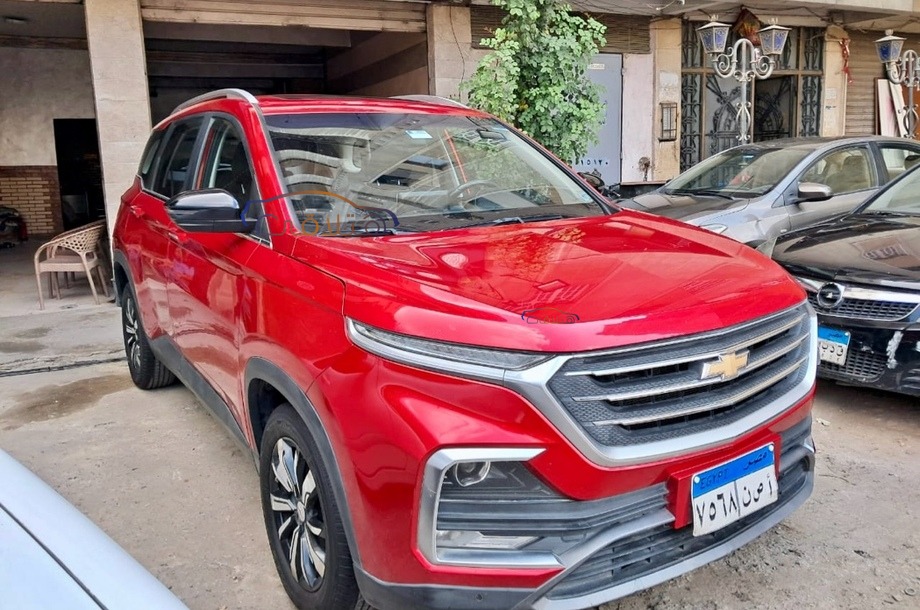 Captiva Chevrolet احمر