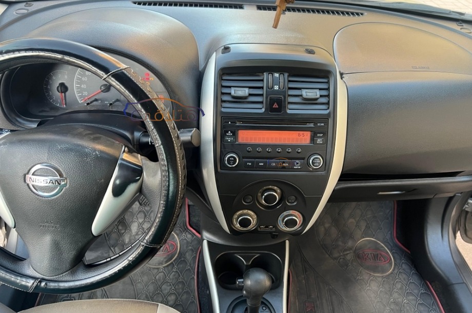 Sunny Nissan برونزي