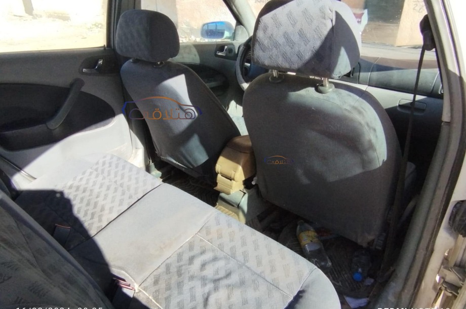 Octavia A4 Skoda أبيض