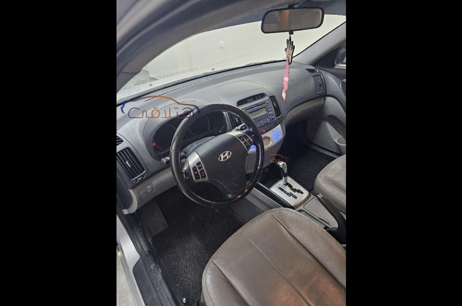 Avante Hyundai Silver