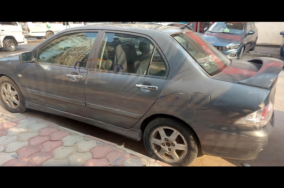 Lancer Puma Mitsubishi فيراني