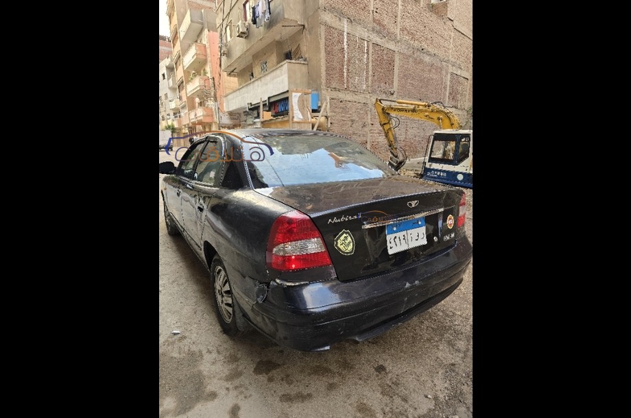 Nubira 2 Daewoo أسود