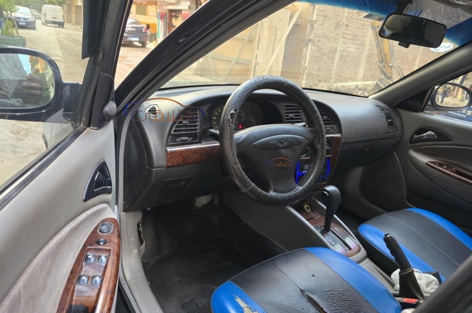 Nubira 2 Daewoo أسود