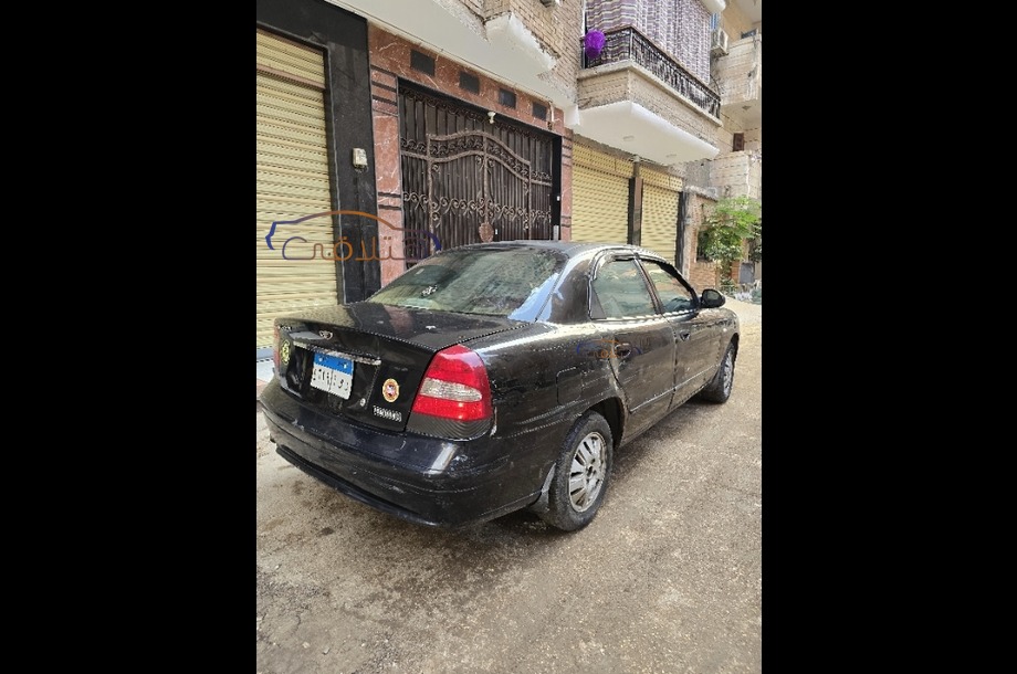 Nubira 2 Daewoo أسود