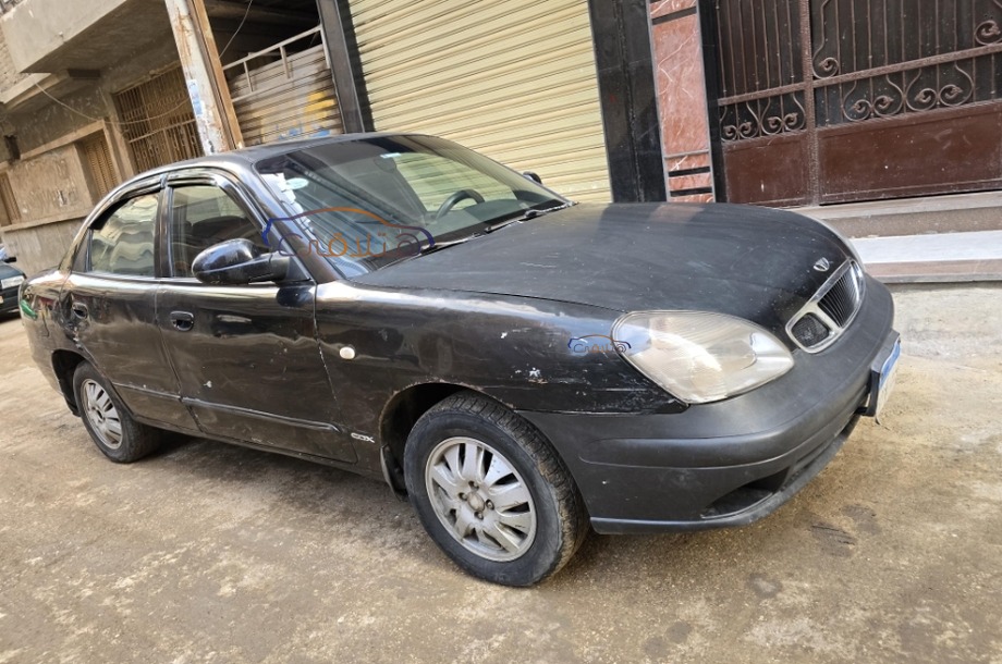 Nubira 2 Daewoo أسود