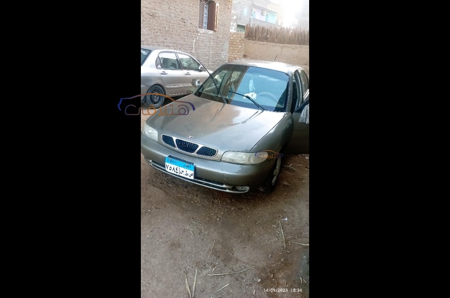 Nubira 1 Daewoo Beige