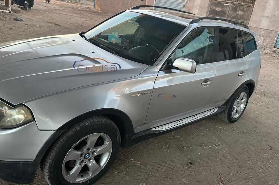 X3 BMW فضي