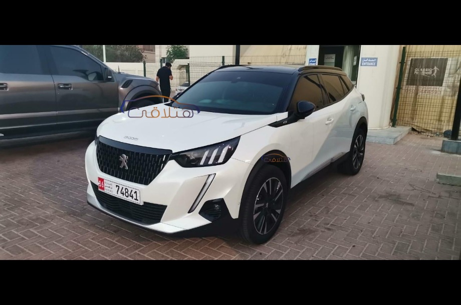 2008 Peugeot أبيض