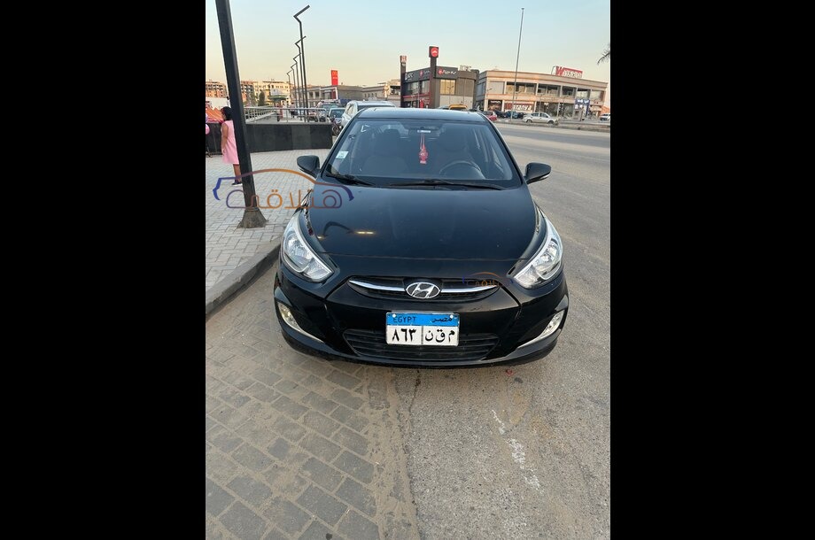 Accent RB Hyundai Black