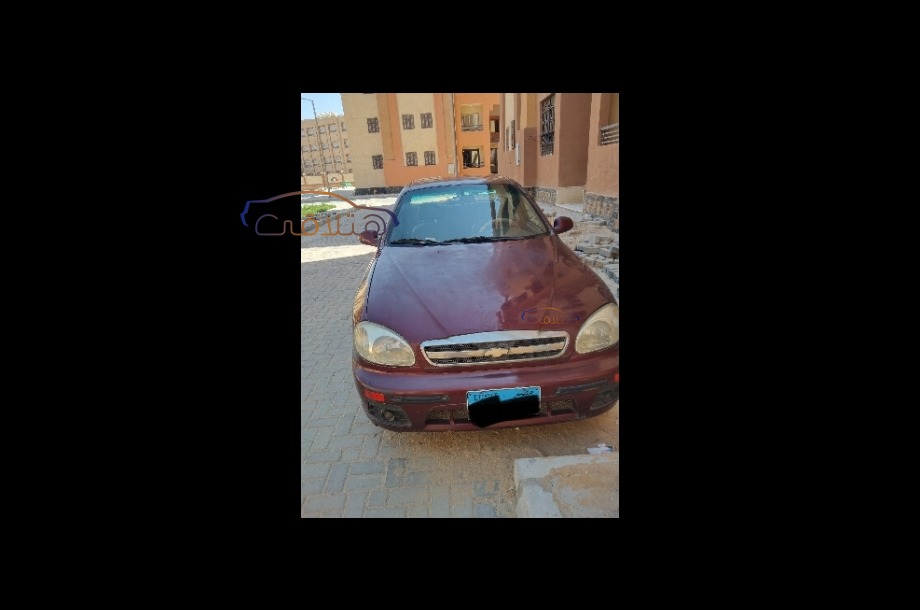 Lanos Chevrolet احمر
