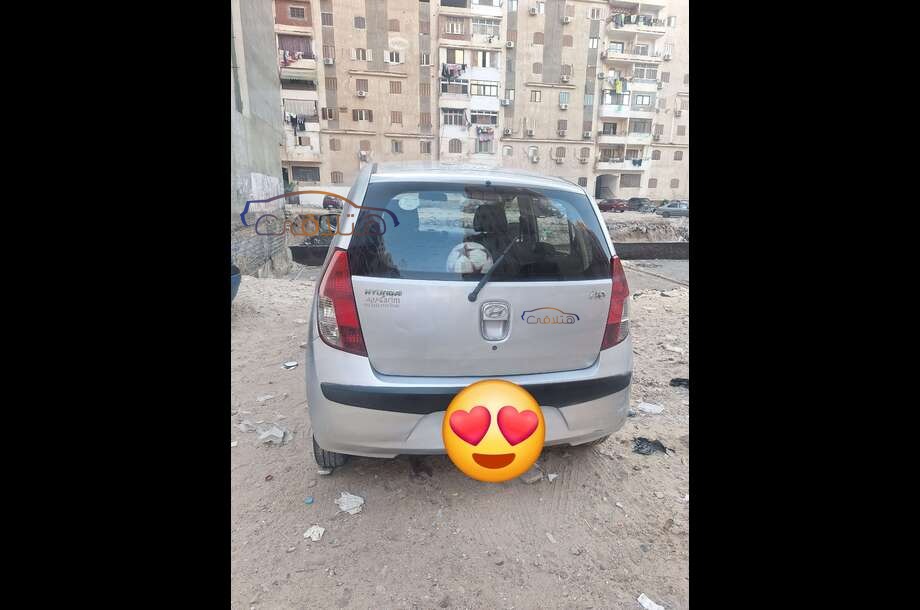 I10 Hyundai فضي