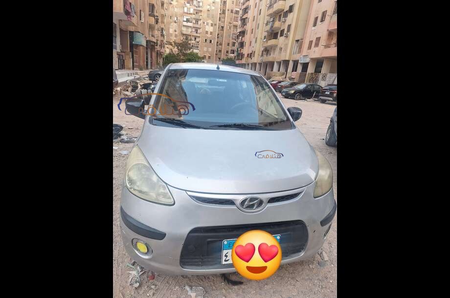I10 Hyundai فضي
