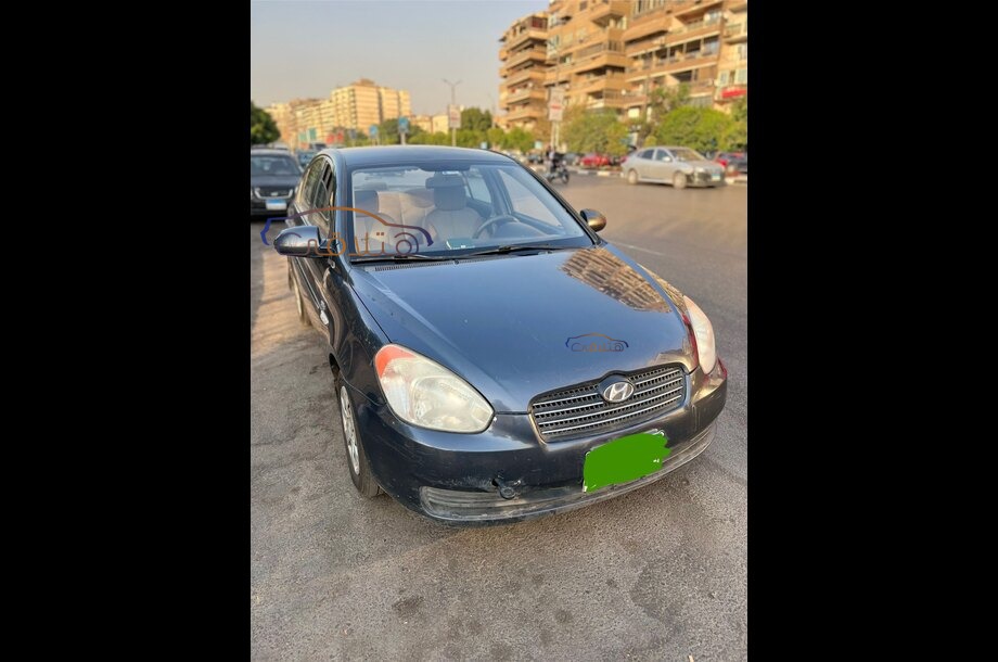 Accent Hyundai Dark blue