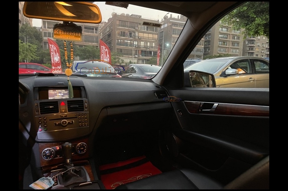 C 180 Mercedes رمادي