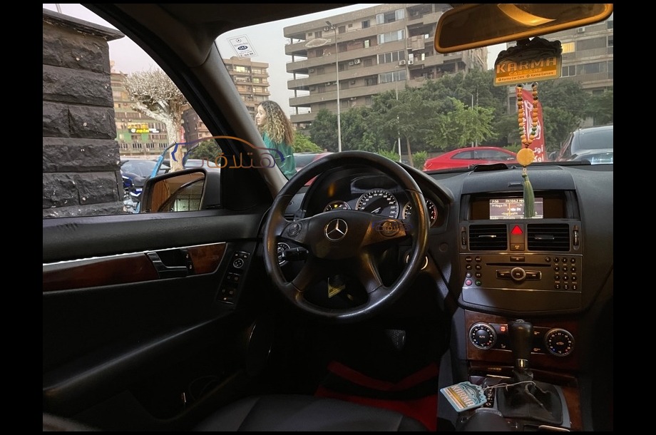 C 180 Mercedes رمادي