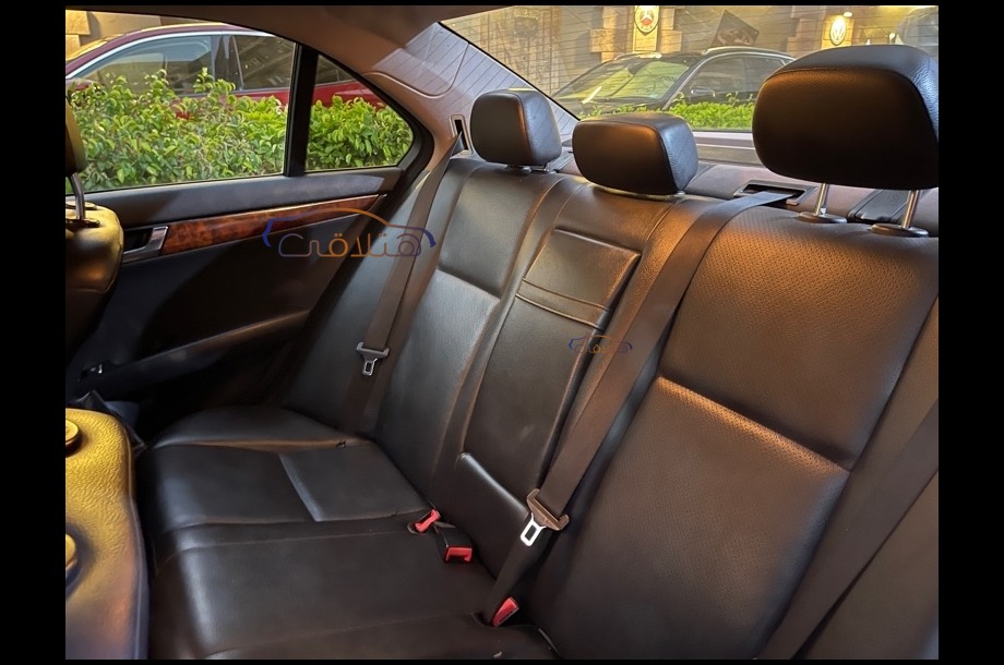 C 180 Mercedes رمادي