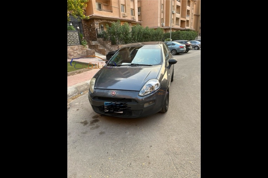 Punto Fiat Dark grey
