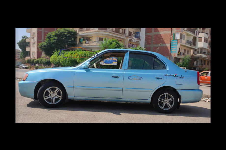 Viva Hyundai سماوى