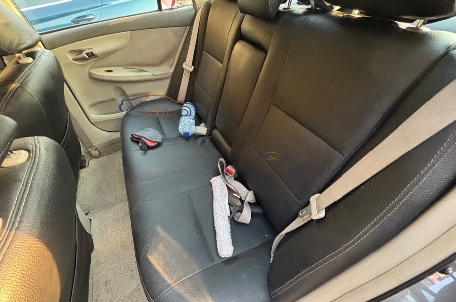 Corolla Toyota رمادي