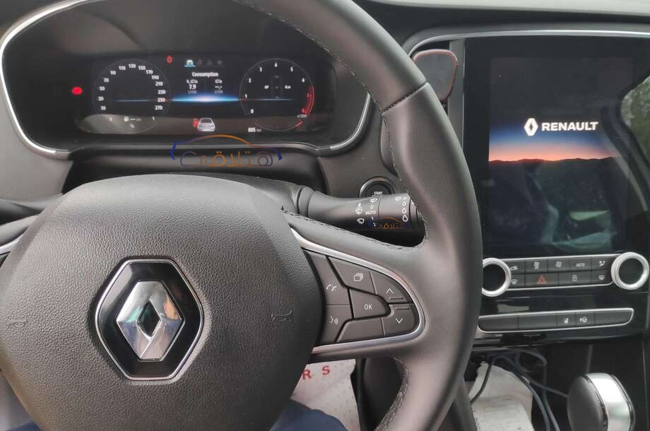 Megane Renault أبيض