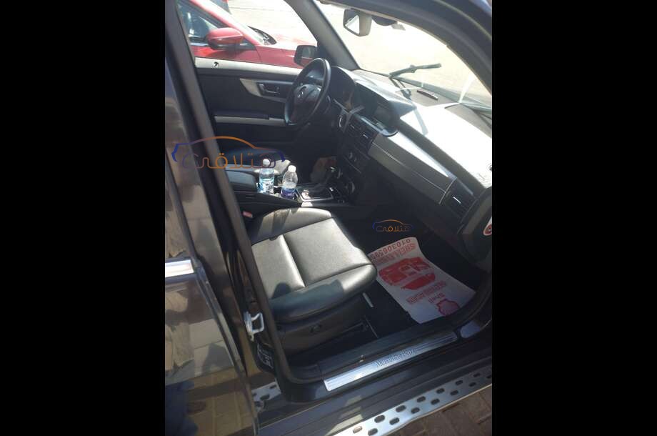 GLK 350 Mercedes أسود