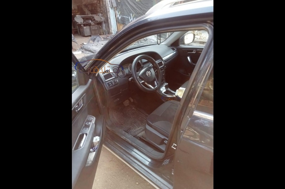 V5 Brilliance أسود