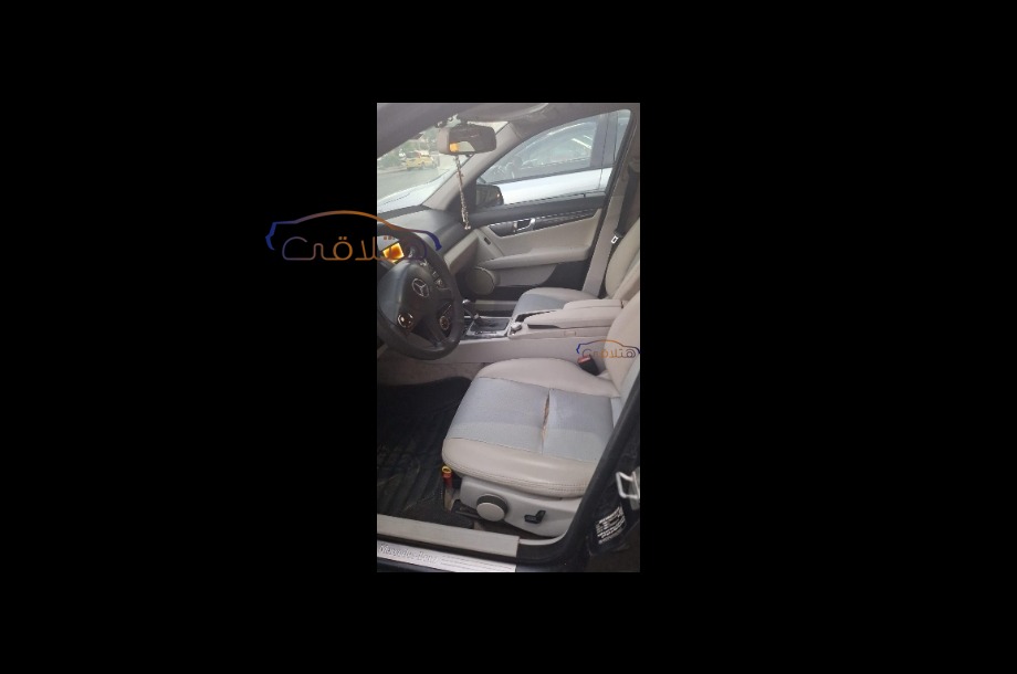 C 180 Mercedes رمادي