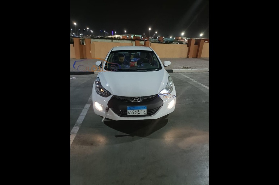 Elantra MD Hyundai White