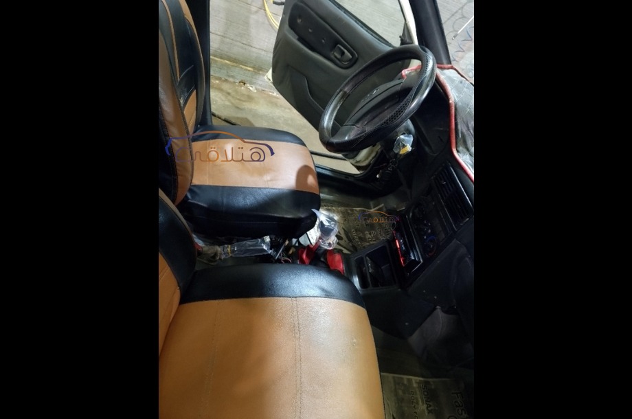 Excel Hyundai أبيض