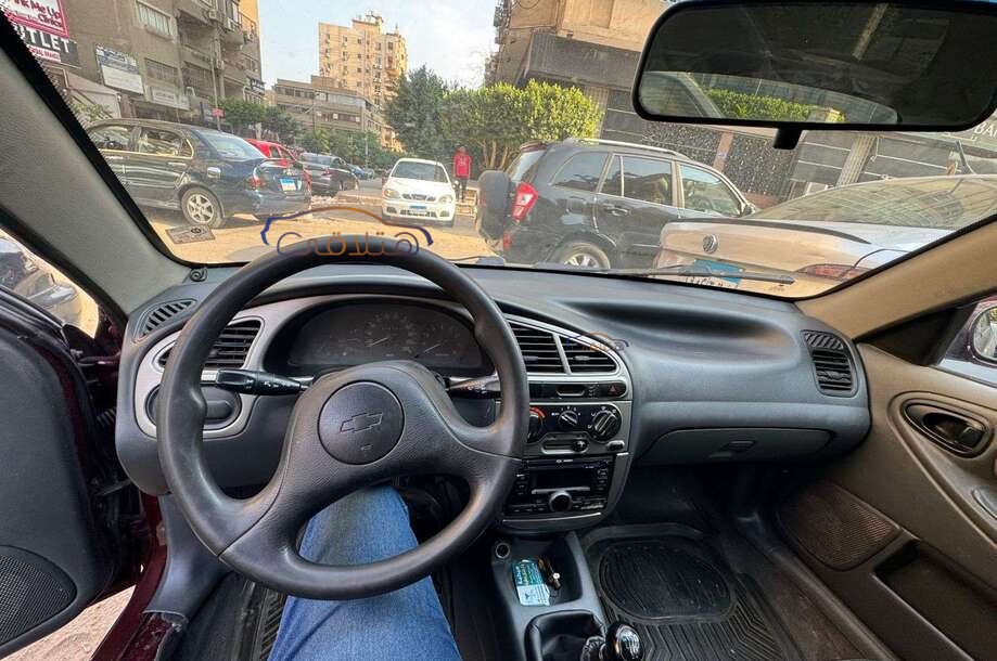 Lanos Chevrolet احمر غامق