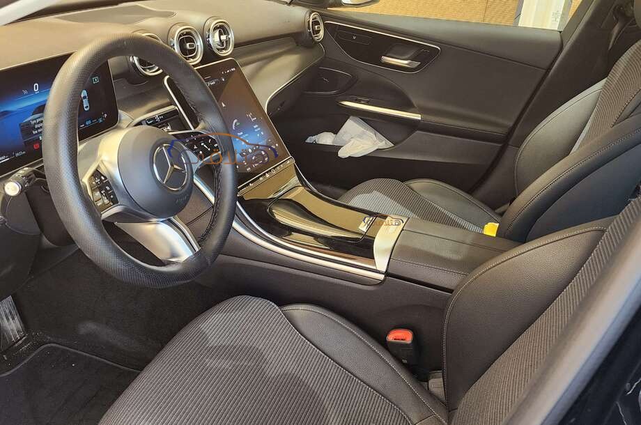 C 200 Mercedes Black