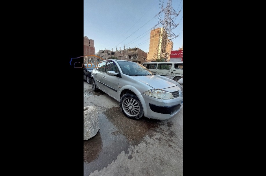 Megane Renault Silver