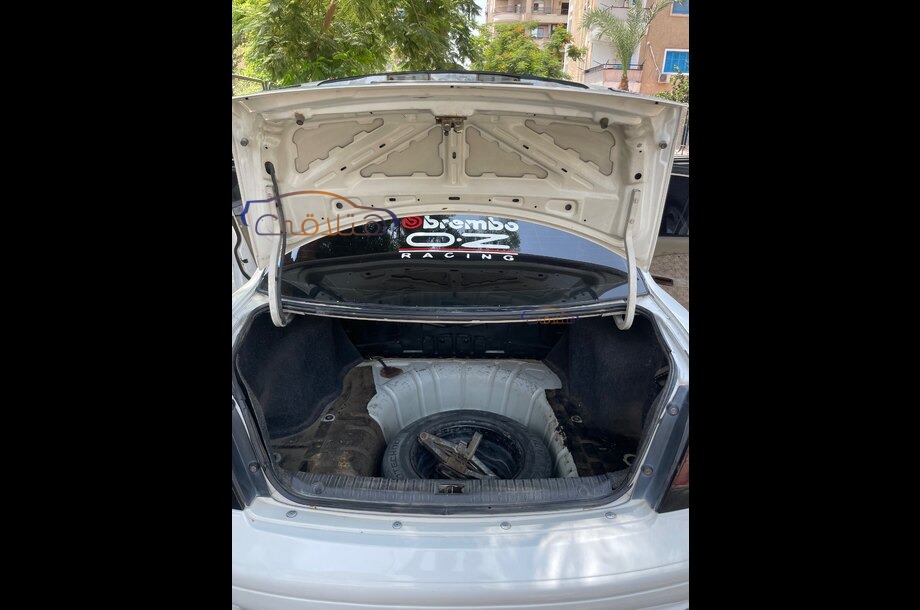 Nubira 2 Daewoo White